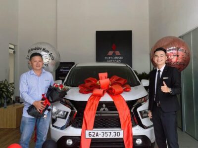 giao xe mitsu (2)