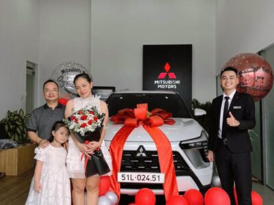 giao xe mitsu (3)