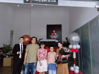 giao xe mitsu (7)